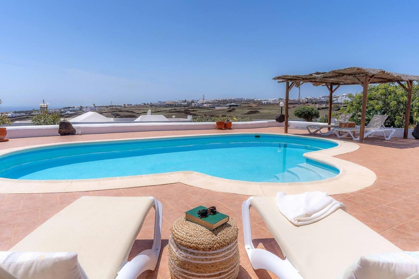 Amazing 3 Bedroom Ocean View With Pool Tías Екстериор снимка
