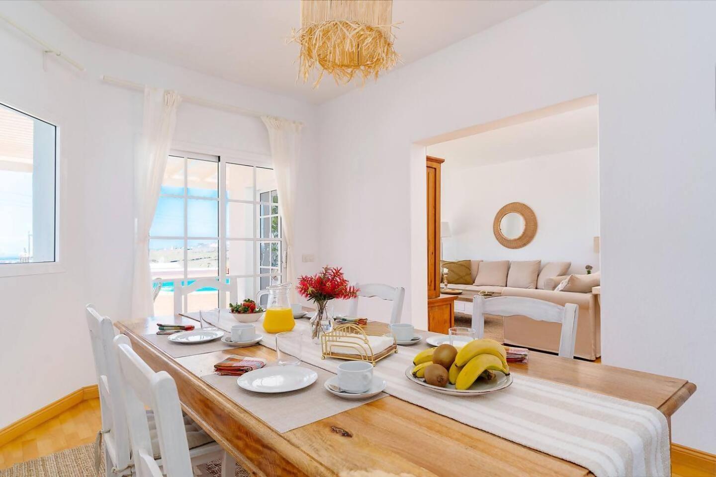 Amazing 3 Bedroom Ocean View With Pool Tías Екстериор снимка